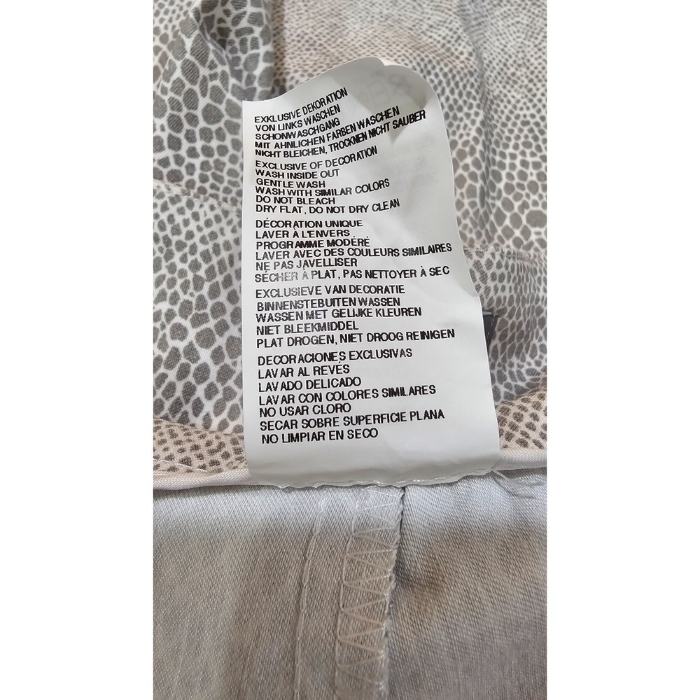 Lisette L Montreal Shorts Womens 6 Grey Snakeskin Print Fit-Control Pockets NWT - Picture 8 of 9